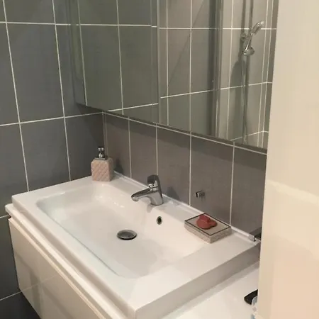 Alloggio in famiglia Private Bedrooms Near Eiffel Tower Parigi