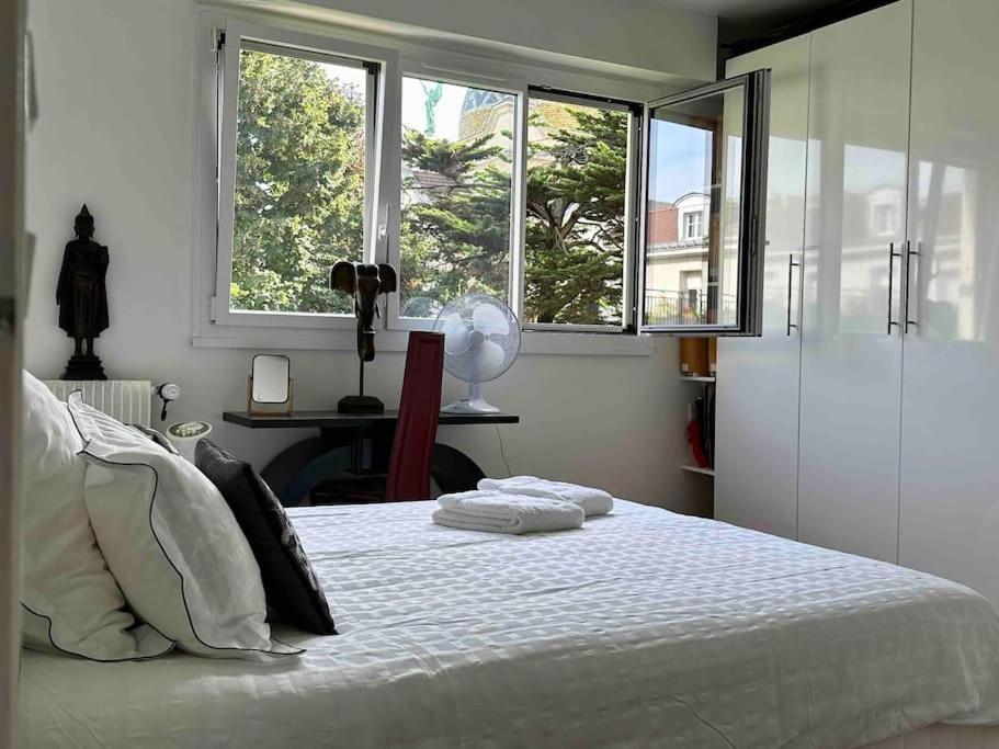 Private Bedrooms Near Eiffel Tower Parigi